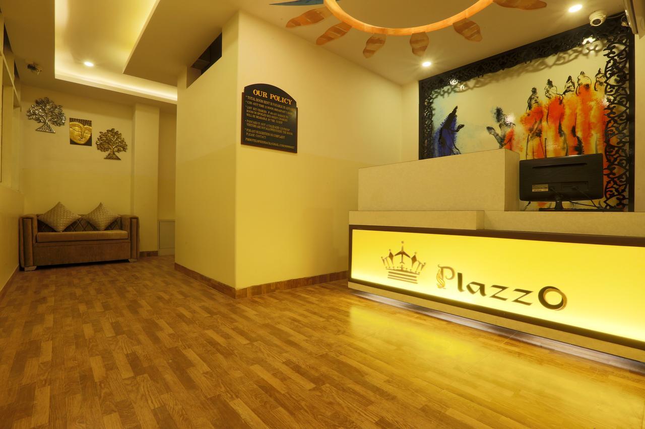Plazzo Hotel New Delhi Luaran gambar